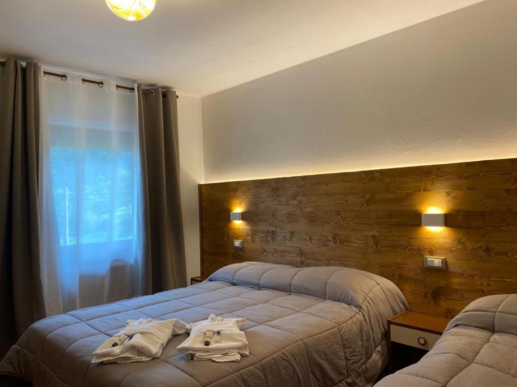 Albergo Quai Monno Exterior foto
